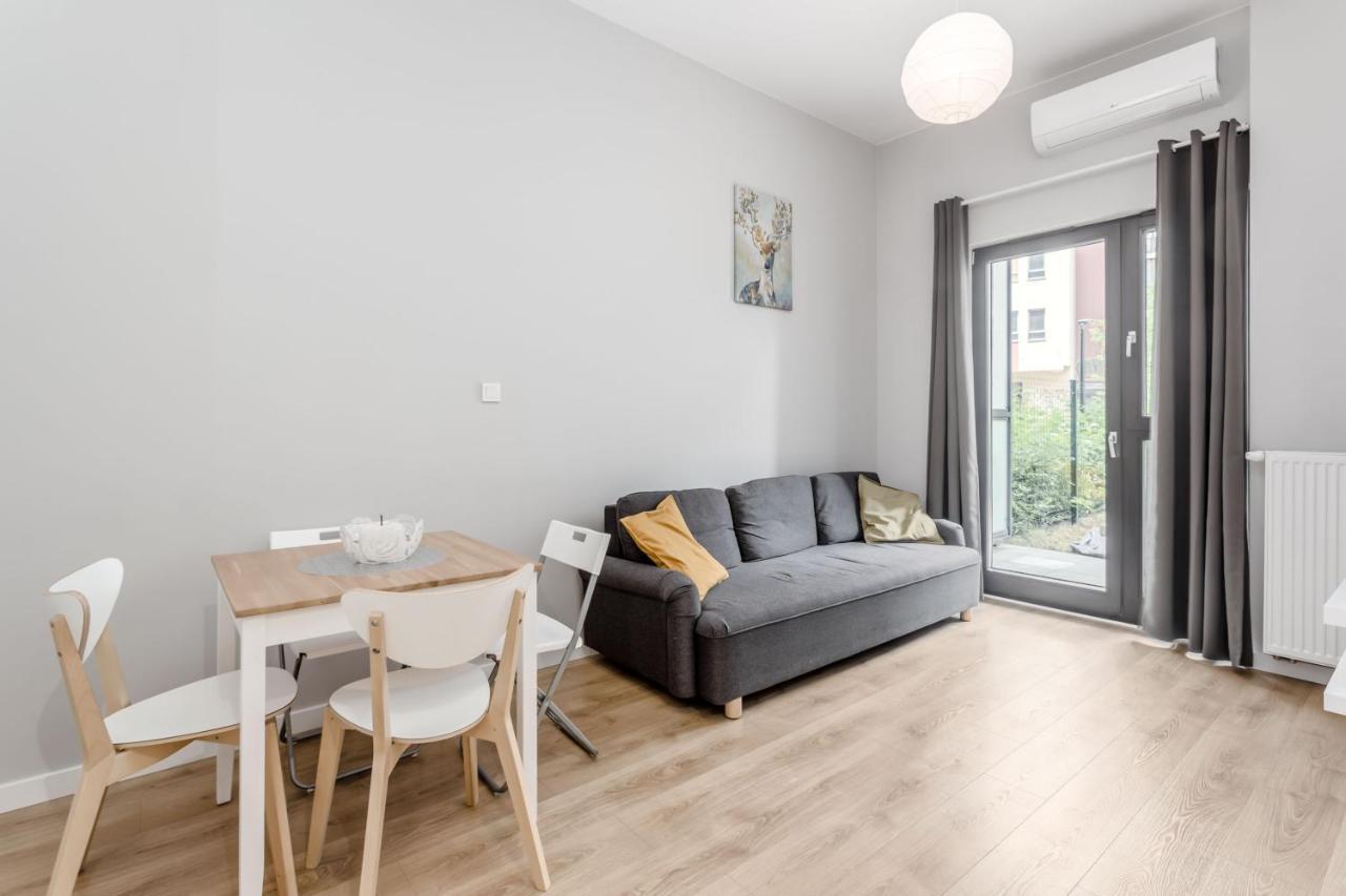 Chill Apartments City Link Varsavia Esterno foto