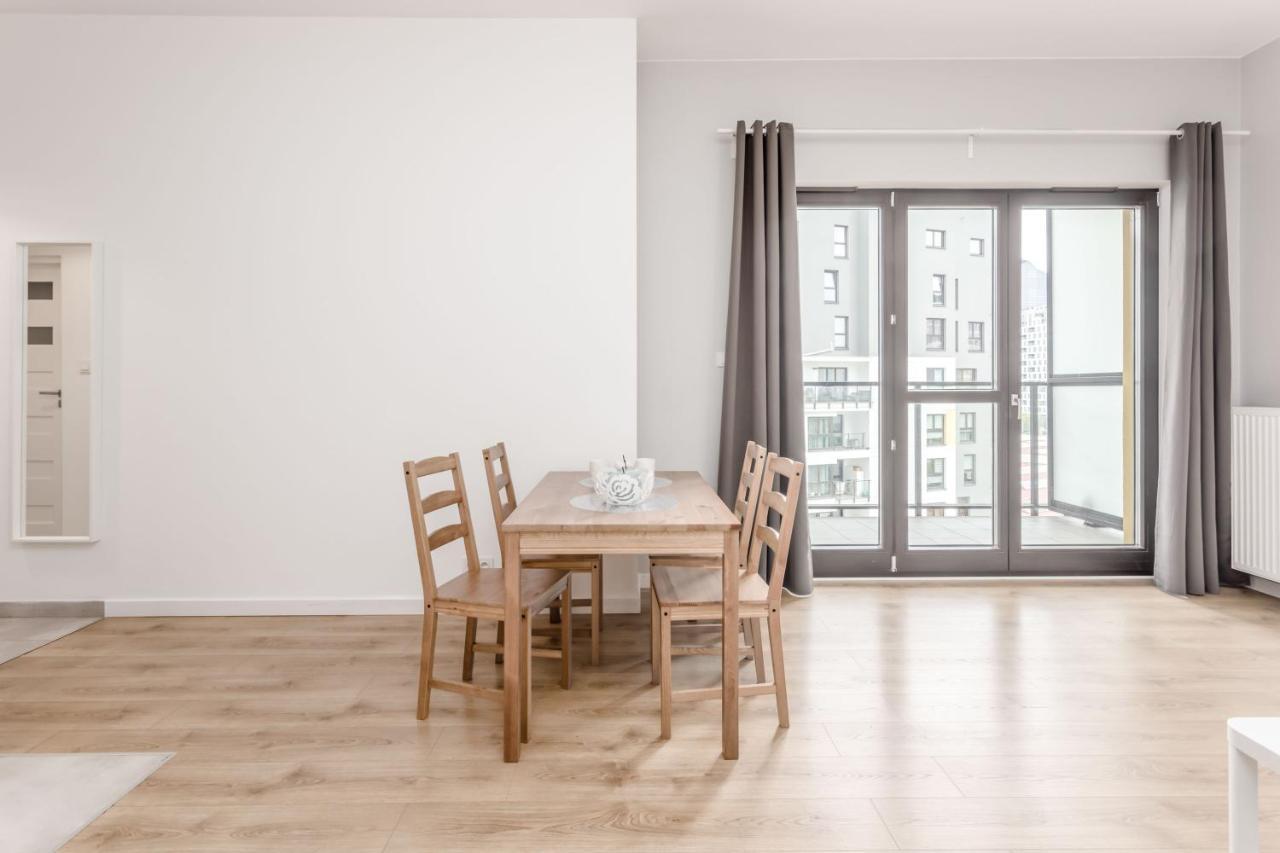 Chill Apartments City Link Varsavia Esterno foto