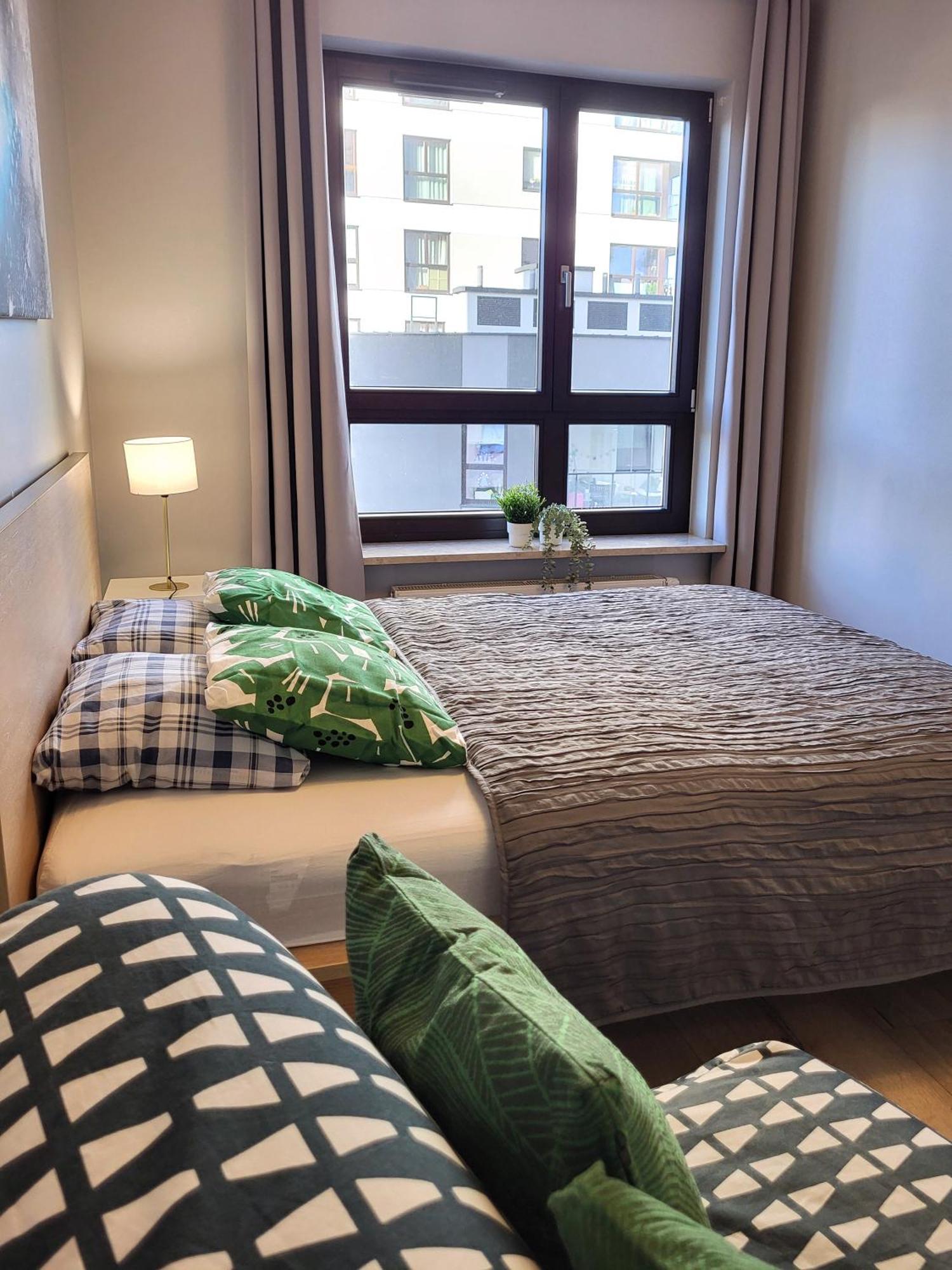 Chill Apartments City Link Varsavia Esterno foto