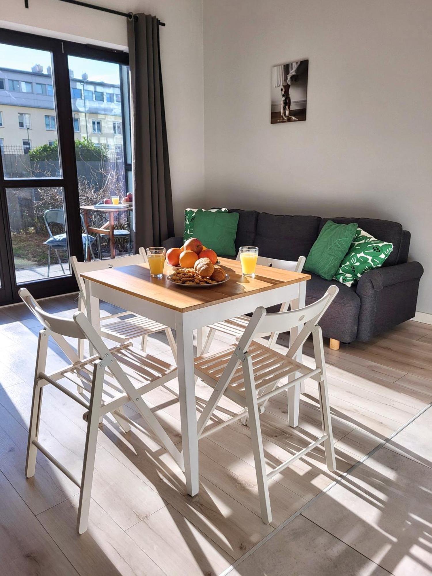 Chill Apartments City Link Varsavia Esterno foto