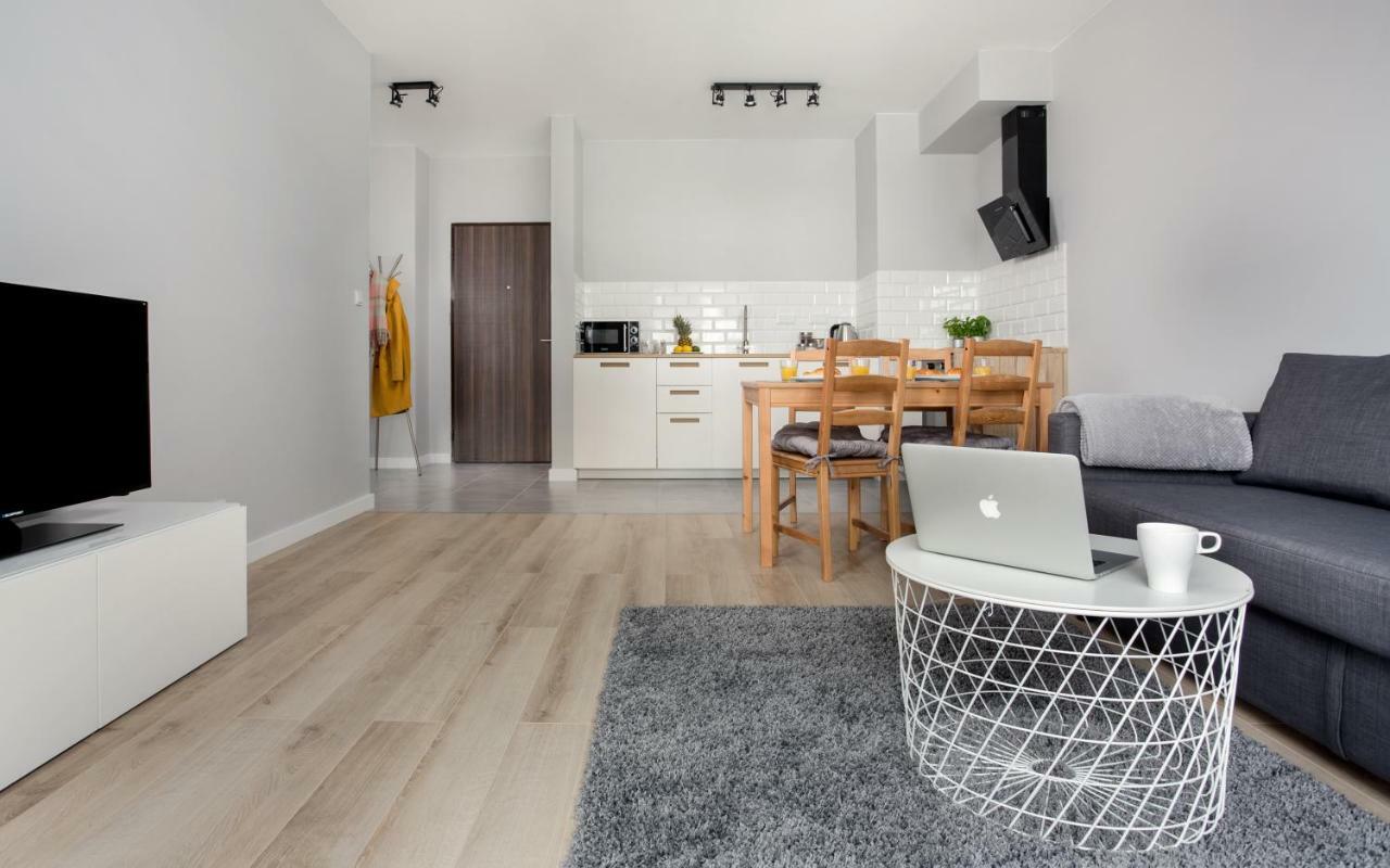 Chill Apartments City Link Varsavia Esterno foto